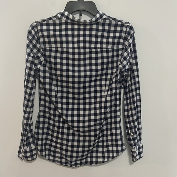 J Crew The Perfect Shirt Blue and White Button Down Size XS - Picture 6 of 9